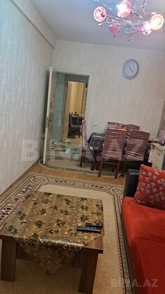 3 otaqlı Yeni tikili, Xırdalan