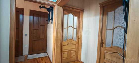 3 otaqlı Köhnə tikili, Həzi Aslanov m., Bakı