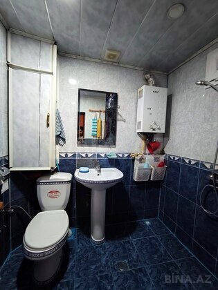 3 otaqlı Köhnə tikili, Qara Qarayev m., Bakı