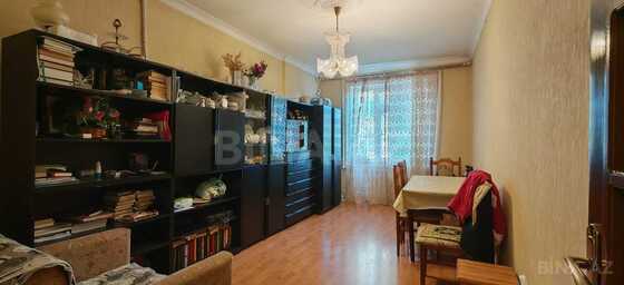 3 otaqlı Köhnə tikili, Əhmədli q., Bakı