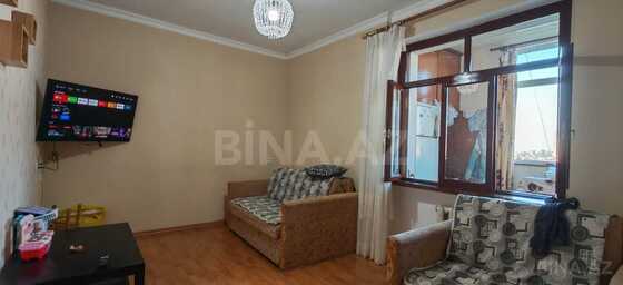3 otaqlı Köhnə tikili, Əhmədli q., Bakı