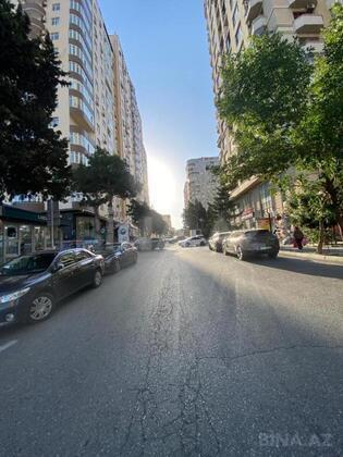 3 otaqlı Yeni tikili, İnşaatçılar m., Bakı