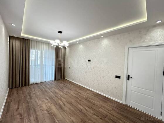 2 otaqlı Köhnə tikili, Xalqlar Dostluğu m., Bakı