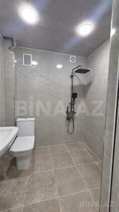 2 otaqlı Köhnə tikili, Elmlər Akademiyası m., Bakı