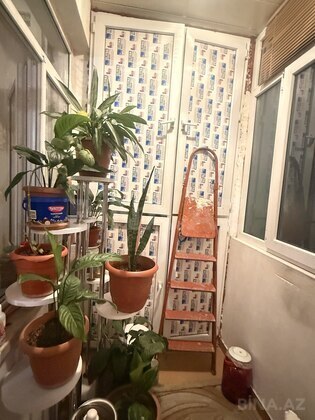 3 otaqlı Yeni tikili, Xırdalan