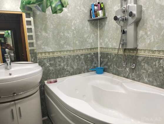 2 otaqlı Köhnə tikili, İnşaatçılar m., Bakı
