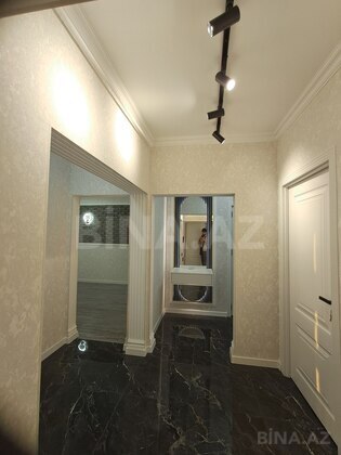 3 otaqlı Köhnə tikili, İnşaatçılar m., Bakı