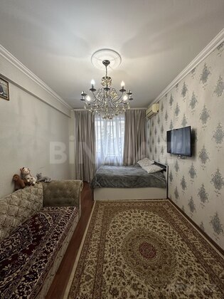 3 otaqlı Yeni tikili, Xırdalan