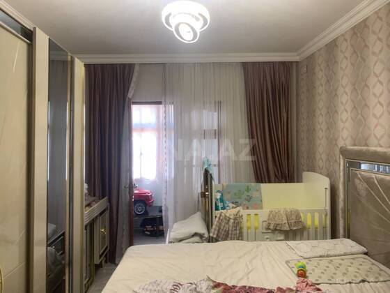 3 otaqlı Köhnə tikili, Neftçilər m., Bakı
