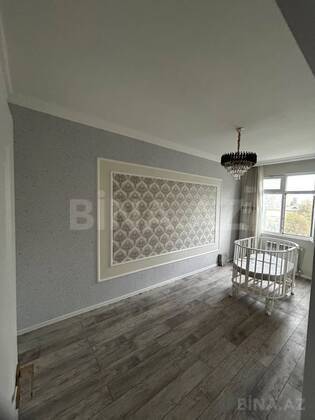 2 otaqlı Köhnə tikili, Memar Əcəmi m., Bakı