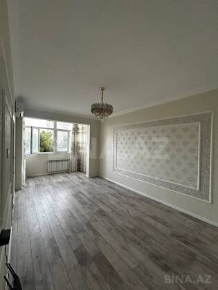 2 otaqlı Köhnə tikili, Memar Əcəmi m., Bakı