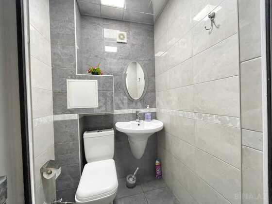 2 otaqlı Köhnə tikili, 28 May m., Bakı
