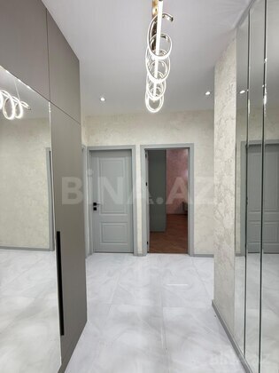 3 otaqlı Köhnə tikili, Həzi Aslanov m., Bakı
