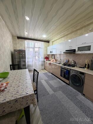 3 otaqlı Yeni tikili, İnşaatçılar m., Bakı