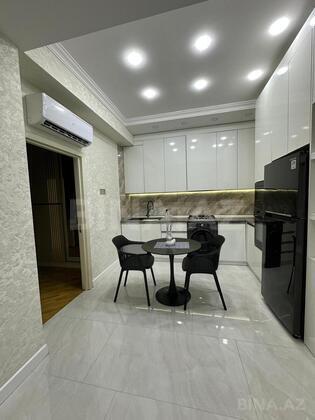 2 otaqlı Yeni tikili, Elmlər Akademiyası m., Bakı