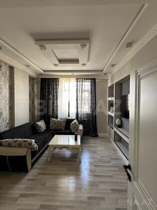 3 otaqlı Yeni tikili, Həzi Aslanov m., Bakı