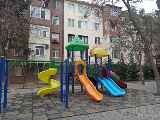 2 otaqlı Köhnə tikili, Azadlıq Prospekti m., Bakı