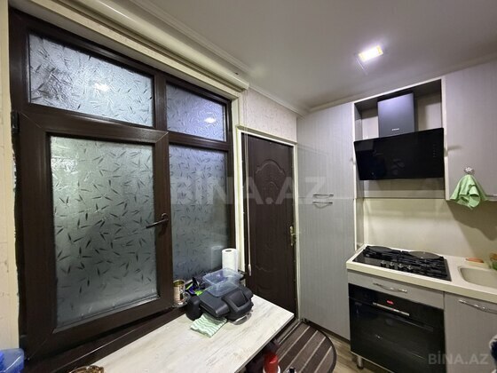 2 otaqlı Köhnə tikili, Azadlıq Prospekti m., Bakı