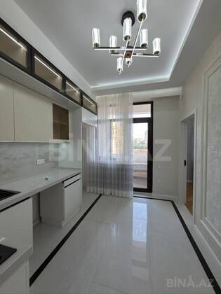3 otaqlı Yeni tikili, Neftçilər m., Bakı
