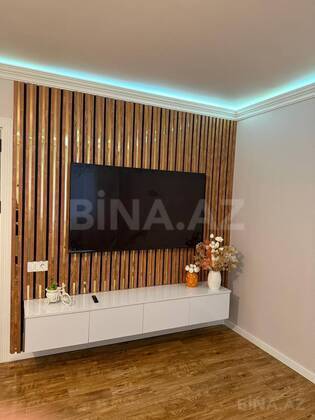 4 otaqlı Köhnə tikili, Xalqlar Dostluğu m., Bakı