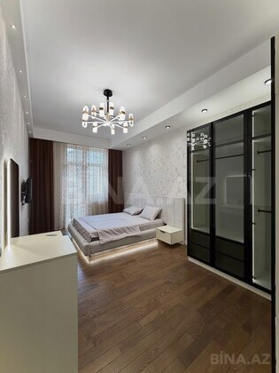 3 otaqlı Yeni tikili, 8 Noyabr m., Bakı