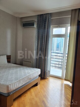 4 otaqlı Yeni tikili, 28 May m., Bakı