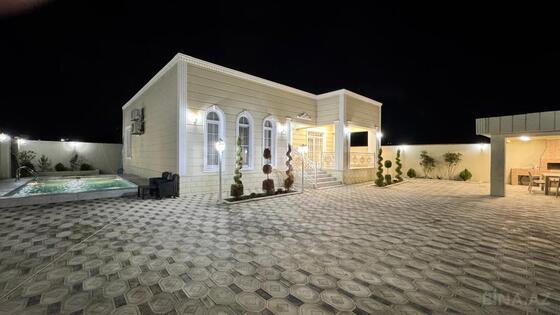 4 otaqlı Həyət evi/Bağ evi, Novxanı q., Bakı