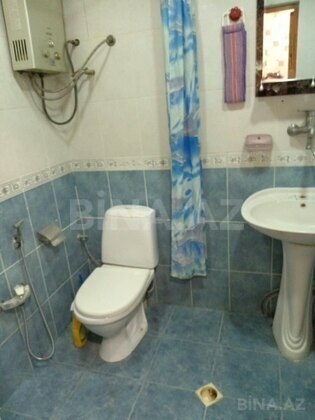 3 otaqlı Köhnə tikili, İnşaatçılar m., Bakı