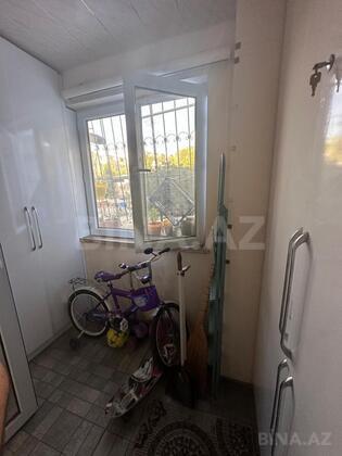 3 otaqlı Köhnə tikili, Neftçilər m., Bakı