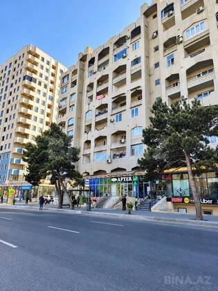3 otaqlı Köhnə tikili, İnşaatçılar m., Bakı