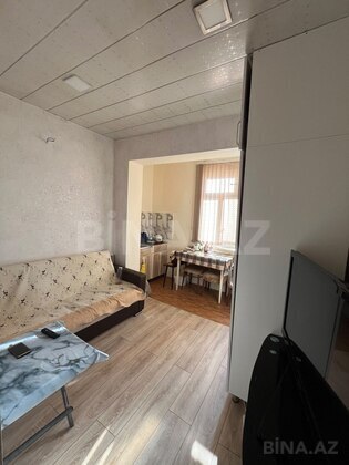 3 otaqlı Köhnə tikili, Əhmədli m., Bakı