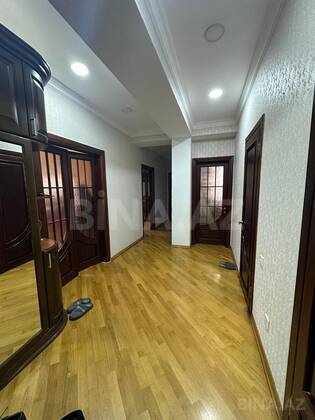 3 otaqlı Yeni tikili, Nizami m., Bakı
