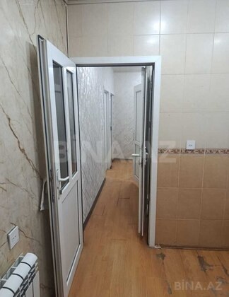 3 otaqlı Köhnə tikili, Qara Qarayev m., Bakı