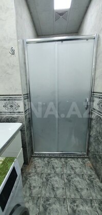 3 otaqlı Yeni tikili, İnşaatçılar m., Bakı