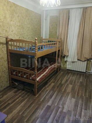 3 otaqlı Köhnə tikili, Nəsimi m., Bakı