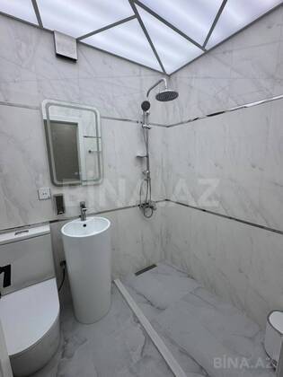 2 otaqlı Köhnə tikili, İnşaatçılar m., Bakı