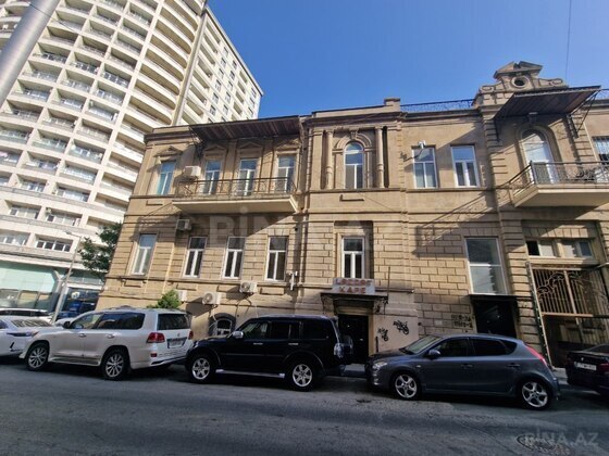 2 otaqlı Yeni tikili, Nizami m., Bakı