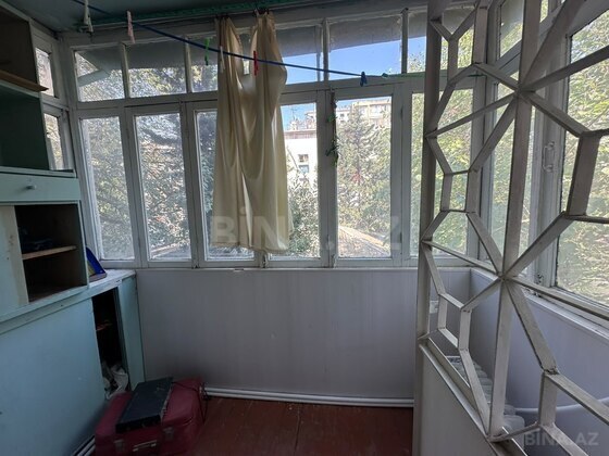 2 otaqlı Köhnə tikili, Elmlər Akademiyası m., Bakı