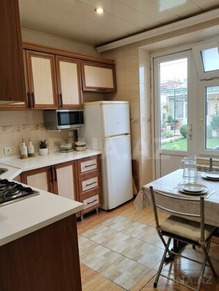 3 otaqlı Köhnə tikili, Xətai r., Bakı