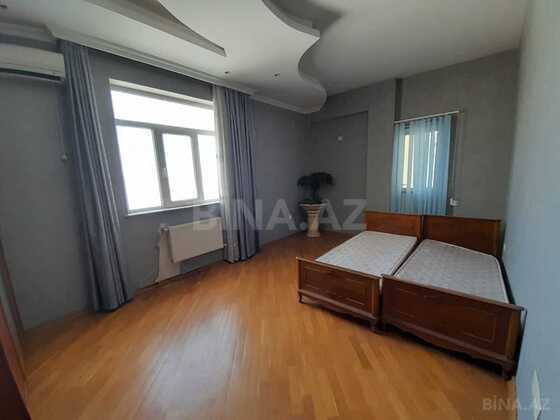 3 otaqlı Yeni tikili, 28 May m., Bakı