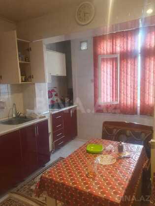 3 otaqlı Köhnə tikili, Azadlıq Prospekti m., Bakı