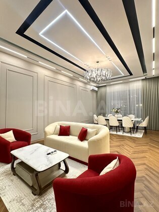 5 otaqlı Həyət evi/Bağ evi, Mərdəkan q., Bakı
