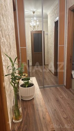 2 otaqlı Köhnə tikili, Şah İsmayıl Xətai m., Bakı