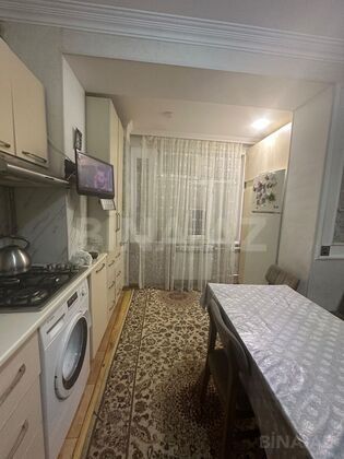 4 otaqlı Köhnə tikili, Həzi Aslanov q., Bakı