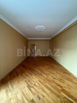 3 otaqlı Yeni tikili, İnşaatçılar m., Bakı