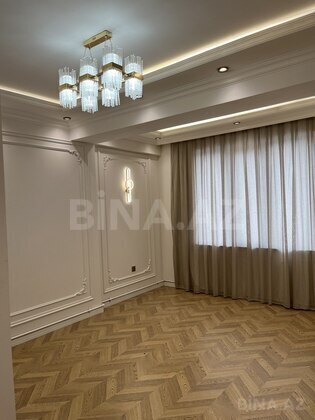 2 otaqlı Yeni tikili, Neftçilər m., Bakı