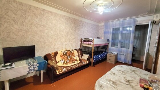 2 otaqlı Köhnə tikili, Azadlıq Prospekti m., Bakı
