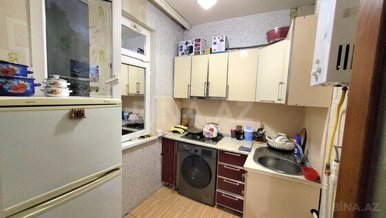 2 otaqlı Köhnə tikili, Azadlıq Prospekti m., Bakı