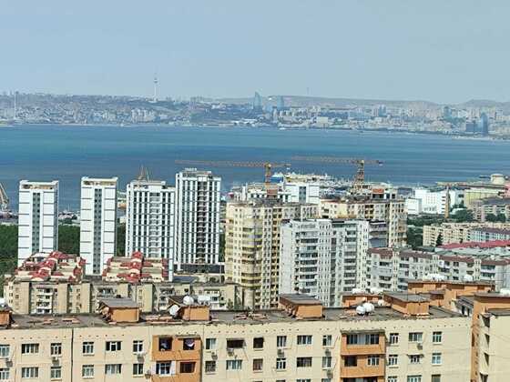 3 otaqlı Köhnə tikili, Əhmədli m., Bakı