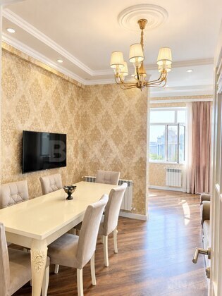 3 otaqlı Yeni tikili, Qara Qarayev m., Bakı